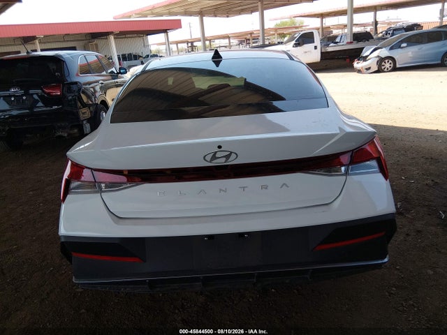 Hyundai ELANTRA SEL 2024 KMHLM4DG2RU719123 Image 17