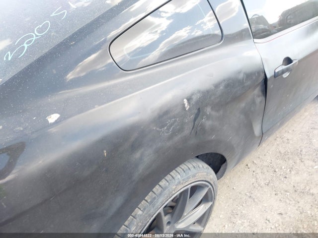 1ZVBP8AMXE5320518 Ford Mustang V6