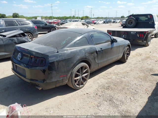 1ZVBP8AMXE5320518 Ford Mustang V6