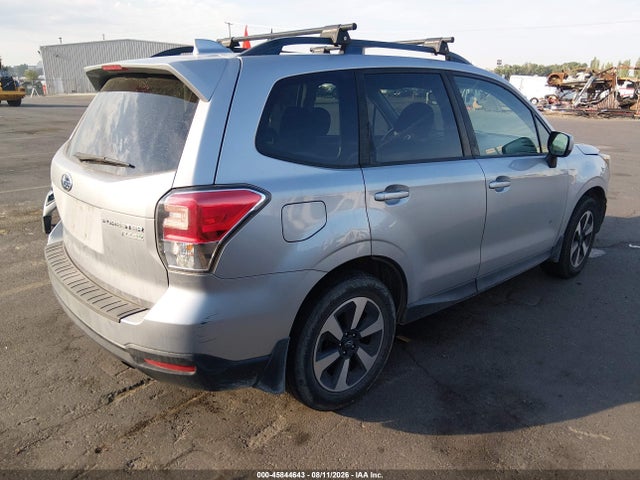 Subaru Forester 2.5i Premium 2017 JF2SJAEC4HH468097 Image 4