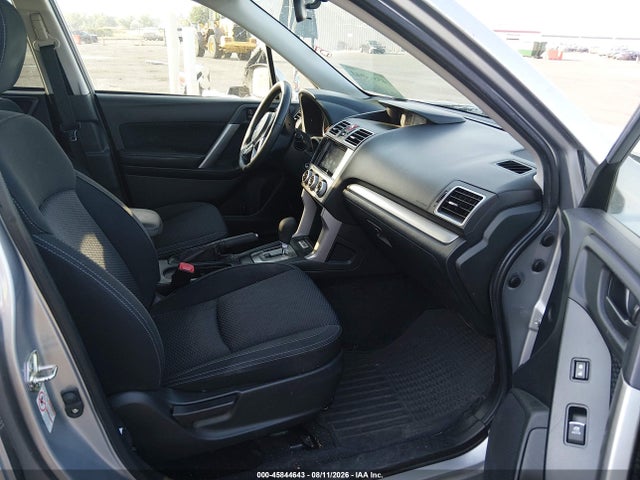 Subaru Forester 2.5i Premium 2017 JF2SJAEC4HH468097 Image 5