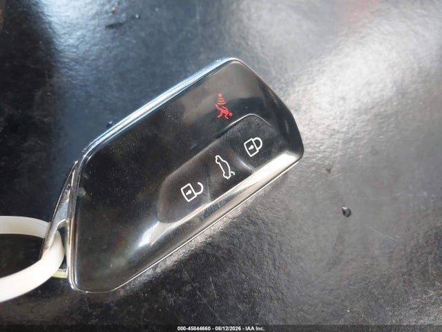 2023 Volkswagen Id.4 Awd Pro S Plus მანქანა იყიდება აუქციონზე, vin: 1V2JNPE83PC044627, აუქციონის ნომერი: 45844660