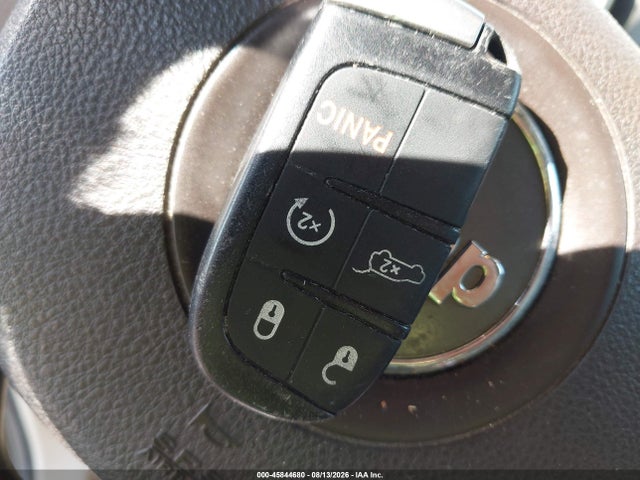 45844680 :رقم المزاد ، 1C4RJFCT0GC361024 vin ، 2016 Jeep Grand Cherokee Overland مزاد بيع