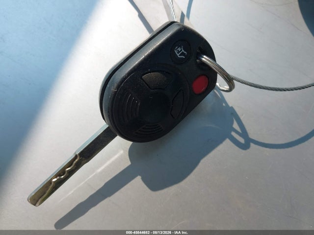 Ford Transit-150 2018 1FTYE2YM5JKA80716 Image 11