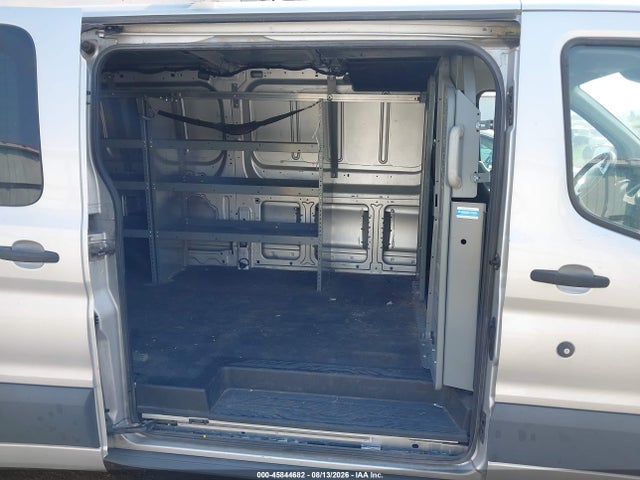Ford Transit-150 2018 1FTYE2YM5JKA80716 Image 8