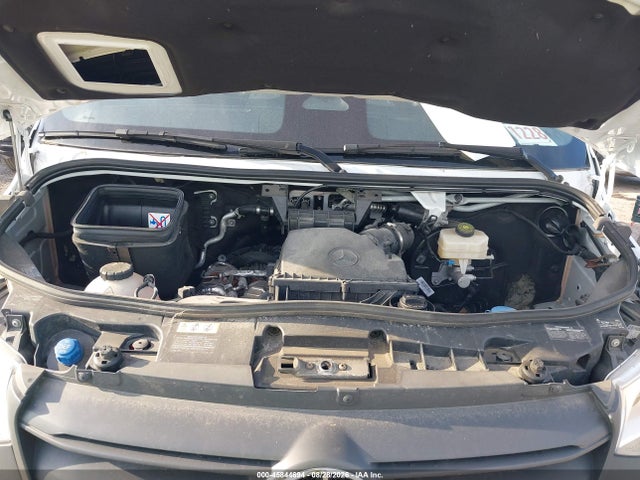 45844694 :رقم المزاد ، W1Z4KFHY4SP770910 vin ، 2025 Mercedes-benz Sprinter 2500 Standard Roof 4-cyl Diesel مزاد بيع