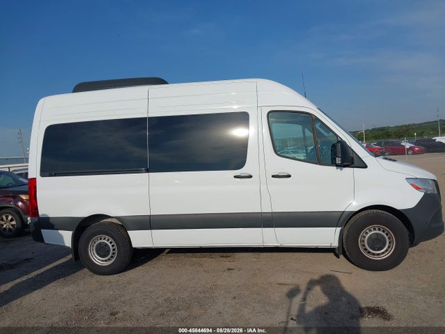 45844694 :رقم المزاد ، W1Z4KFHY4SP770910 vin ، 2025 Mercedes-benz Sprinter 2500 Standard Roof 4-cyl Diesel مزاد بيع