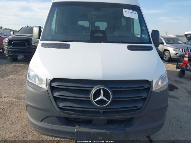 45844694 :رقم المزاد ، W1Z4KFHY4SP770910 vin ، 2025 Mercedes-benz Sprinter 2500 Standard Roof 4-cyl Diesel مزاد بيع