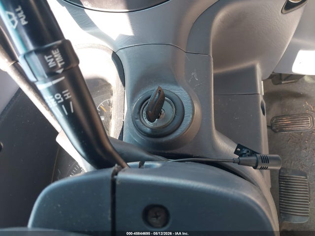 2000 Toyota Tundra Sr5 მანქანა იყიდება აუქციონზე, vin: 5TBRN3419YS110866, აუქციონის ნომერი: 45844695