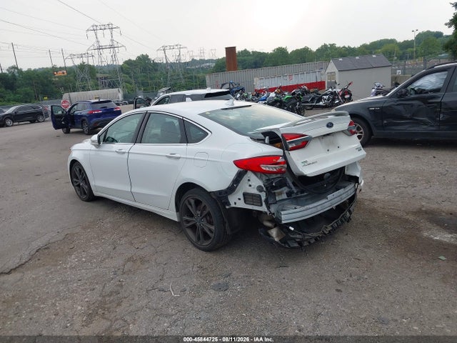 3FA6P0D95LR117565 Ford Fusion Titanium