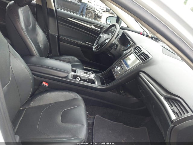 3FA6P0D95LR117565 Ford Fusion Titanium