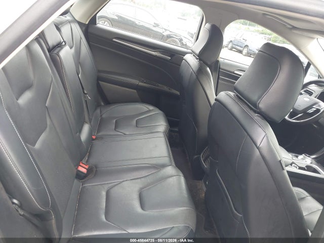 3FA6P0D95LR117565 Ford Fusion Titanium