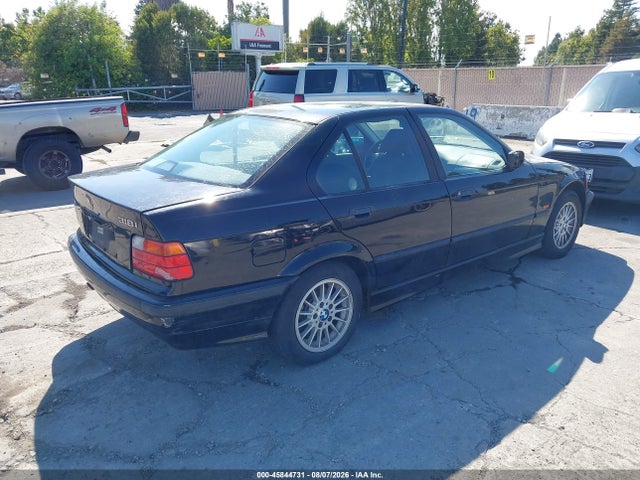 45844731 :رقم المزاد ، WBACC9326VEE56407 vin ، 1997 Bmw 318i مزاد بيع