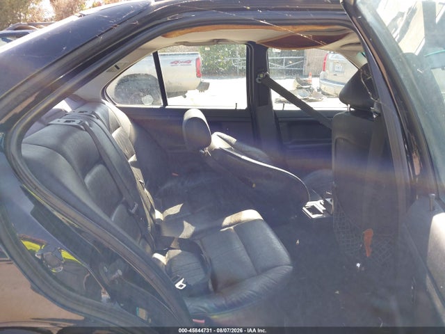 45844731 :رقم المزاد ، WBACC9326VEE56407 vin ، 1997 Bmw 318i مزاد بيع
