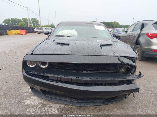 2022 Dodge Challenger Sxt Awd მანქანა იყიდება აუქციონზე, vin: 2C3CDZGG7NH165463, აუქციონის ნომერი: 45844735