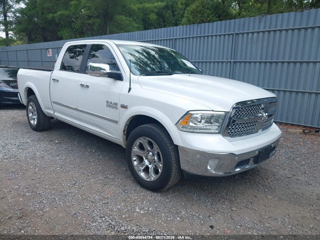45844784 :رقم المزاد ، 1C6RR7VT6HS764080 vin ، 2017 Ram 1500 Laramie  4x4 6'4 Box مزاد بيع