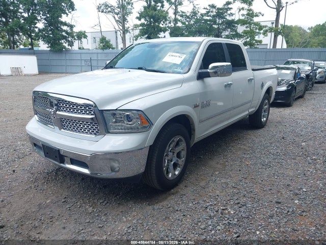 45844784 :رقم المزاد ، 1C6RR7VT6HS764080 vin ، 2017 Ram 1500 Laramie  4x4 6'4 Box مزاد بيع