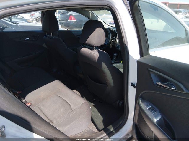 1G1ZB5ST8KF205063 Chevrolet Malibu 1ls