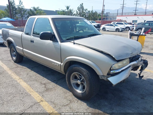 45844794 :رقم المزاد ، 1GCCS1947YK127671 vin ، 2000 Chevrolet S-10 Ls مزاد بيع