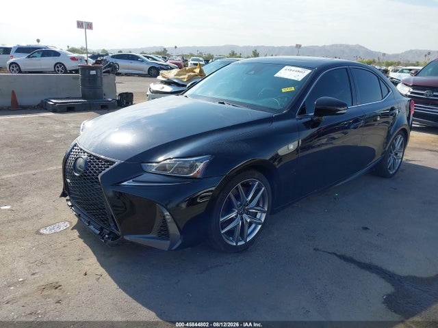 Lexus IS 300 2019 JTHBA1D29K5099638 Image 2
