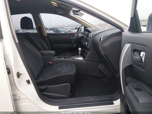 Продажа на аукционе авто 2015 Nissan Rogue Select S, vin: JN8AS5MT7FW657677, номер лота: 45844810