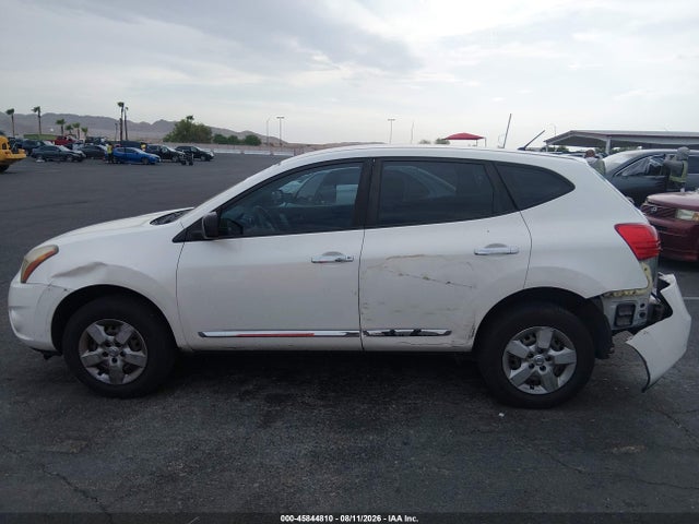 Продажа на аукционе авто 2015 Nissan Rogue Select S, vin: JN8AS5MT7FW657677, номер лота: 45844810