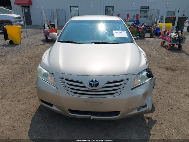 45844816 :رقم المزاد ، 4T4BE46K98R043297 vin ، 2008 Toyota Camry Le مزاد بيع