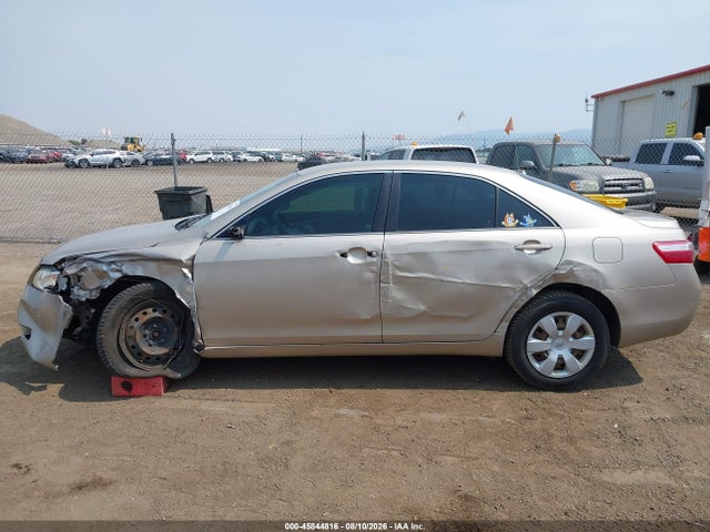 45844816 :رقم المزاد ، 4T4BE46K98R043297 vin ، 2008 Toyota Camry Le مزاد بيع