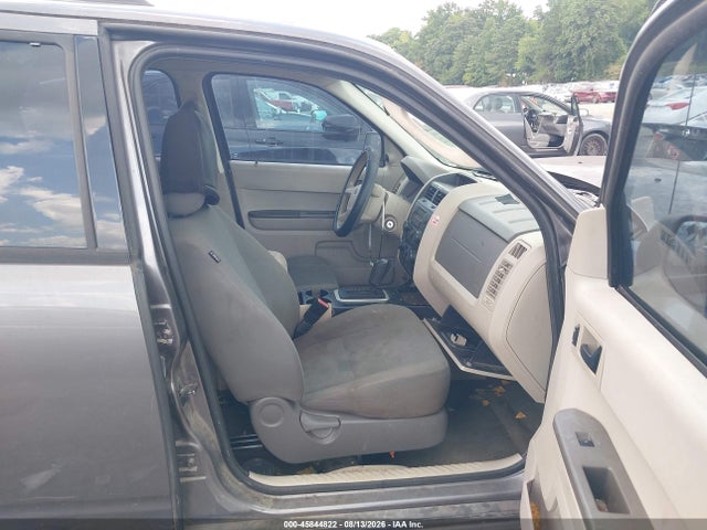 Продажа на аукционе авто 2011 Ford Escape Xls, vin: 1FMCU0C77BKB54668, номер лота: 45844822