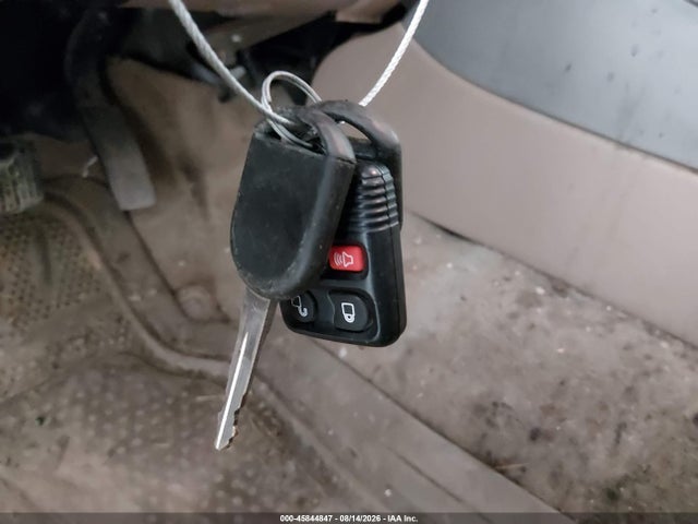 45844847 :رقم المزاد ، 1FMCU70E41UB41164 vin ، 2001 Ford Explorer Sport مزاد بيع
