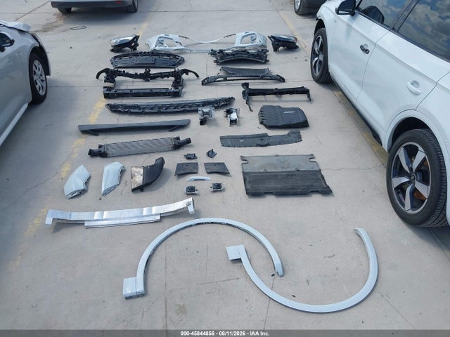 Aukcja sprzedaży 2023 Audi Q5 Prestige 45 Tfsi S Line Quattro S Tronic, vin: WA1FAAFYXP2121721, numer aukcji: 45844856