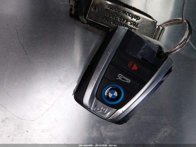 WBY2Z2C51GV675529 BMW I8