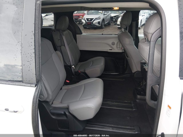 Продаж на аукціоні авто 2025 Toyota Sienna Xle 8 Passenger, vin: 5TDYRKEC7SS238533, номер лоту: 45844893