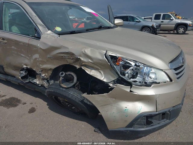 Auction sale of the 2010 Subaru Outback 2.5i Premium, vin: 4S4BRBCC7A3369482, lot number: 45844937