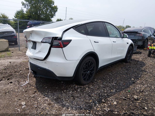 Продаж на аукціоні авто 2022 Tesla Model Y Long Range Dual Motor All-wheel Drive, vin: 7SAYGDEE1NF332650, номер лоту: 45844957