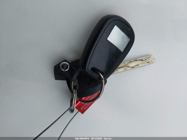 Продажа на аукционе авто 2004 Kia Amanti, vin: KNALD124245038388, номер лота: 45844970