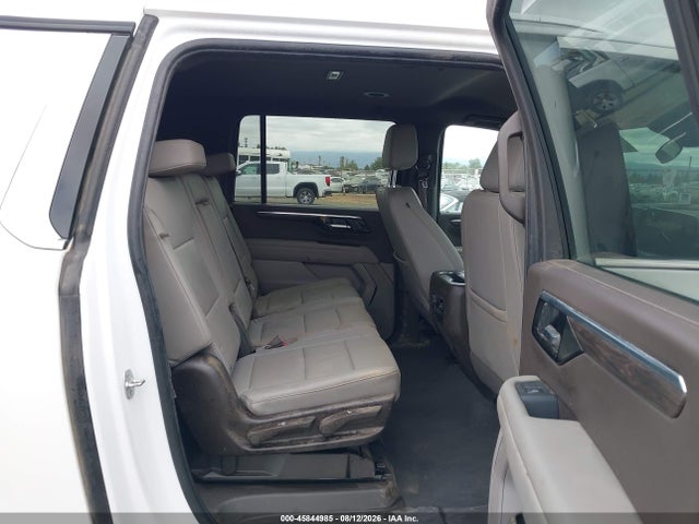 1GNS5CRD1SR203924 Chevrolet Suburban 2wd Lt