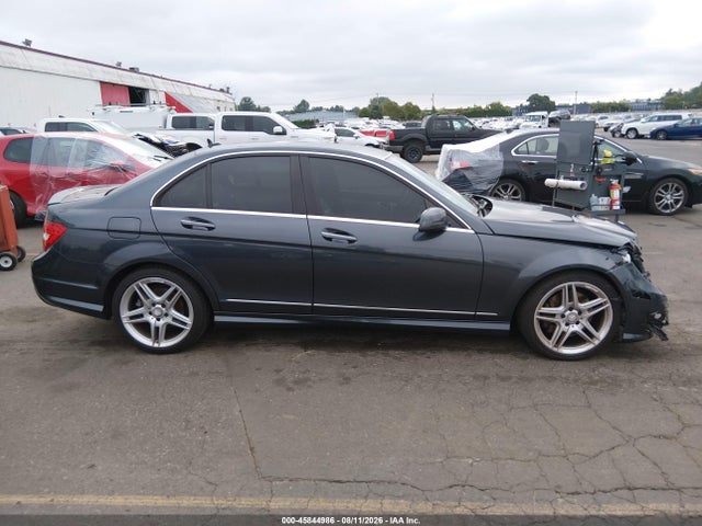 Продаж на аукціоні авто 2014 Mercedes-benz C 300 Sport 4matic, vin: WDDGF8AB3ER321566, номер лоту: 45844986