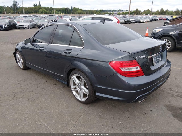 Продаж на аукціоні авто 2014 Mercedes-benz C 300 Sport 4matic, vin: WDDGF8AB3ER321566, номер лоту: 45844986