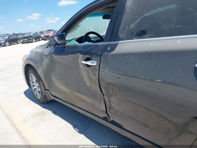 Nissan Altima 2.5 S 2015 1N4AL3AP8FC437721 Image 17