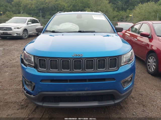 45845030 :رقم المزاد ، 3C4NJDEB6MT521365 vin ، 2021 Jeep Compass 80th Anniversary 4x4 مزاد بيع