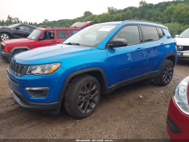 45845030 :رقم المزاد ، 3C4NJDEB6MT521365 vin ، 2021 Jeep Compass 80th Anniversary 4x4 مزاد بيع