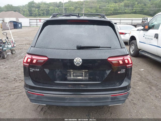 2018 Volkswagen Tiguan 2.0t Se/2.0t Sel მანქანა იყიდება აუქციონზე, vin: 3VV2B7AX1JM163330, აუქციონის ნომერი: 45845046