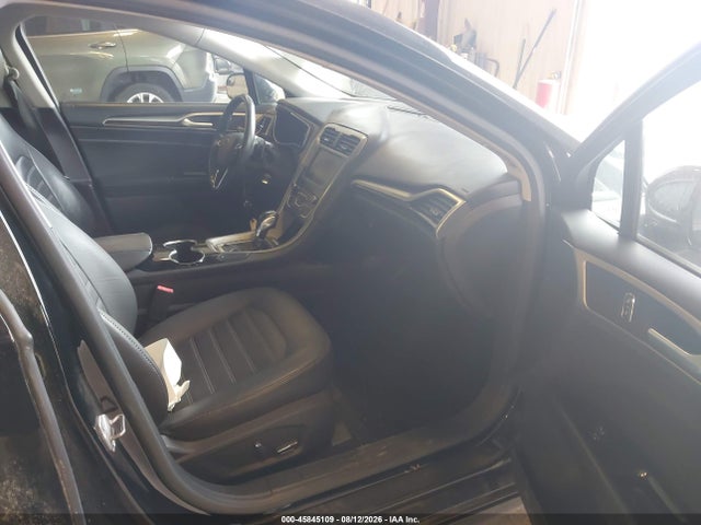 Продажа на аукционе авто 2016 Ford Fusion Se, vin: 3FA6P0T95GR132221, номер лота: 45845109