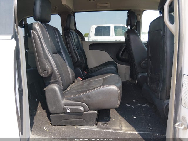 Продаж на аукціоні авто 2016 Chrysler Town & Country Touring, vin: 2C4RC1BG4GR252767, номер лоту: 45845147