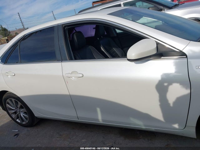4T1BD1FK8HU226489 Toyota Camry Hybrid Xle