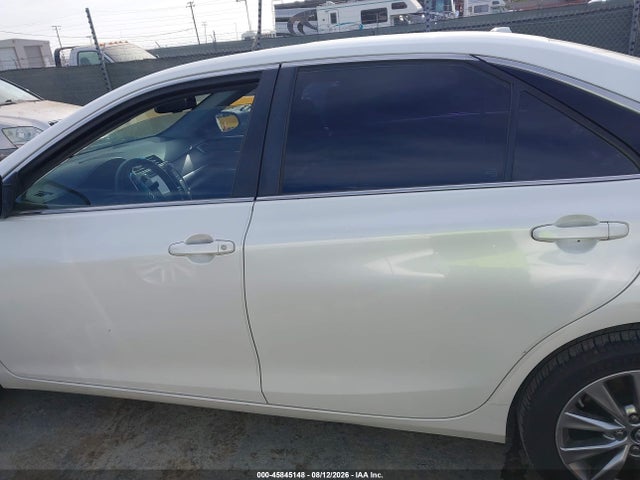 4T1BD1FK8HU226489 Toyota Camry Hybrid Xle