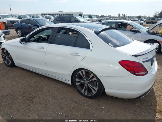 45845151 :رقم المزاد ، 55SWF4KB4FU021697 vin ، 2015 Mercedes-benz C 300 4matic مزاد بيع