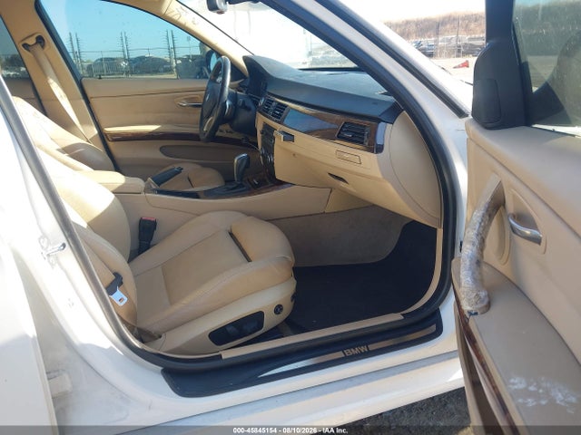45845154 :رقم المزاد ، WBAPH57529NL77206 vin ، 2009 Bmw 328i مزاد بيع