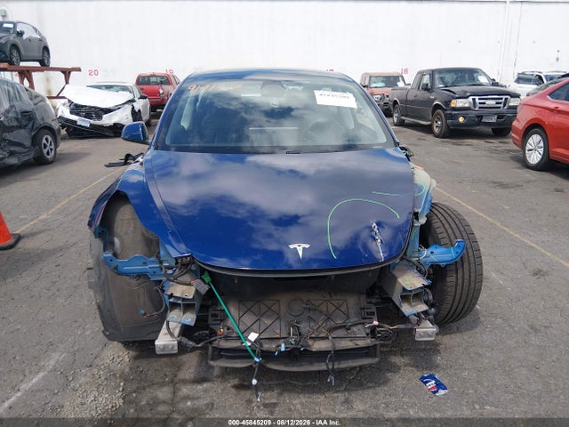 2021 Tesla Model 3 Performance Dual Motor All-wheel Drive მანქანა იყიდება აუქციონზე, vin: 5YJ3E1EC6MF914137, აუქციონის ნომერი: 45845209